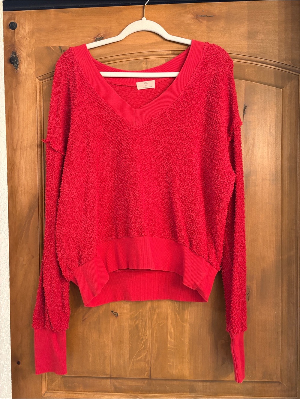T.La Bright Red V-Neck Textured Pullover